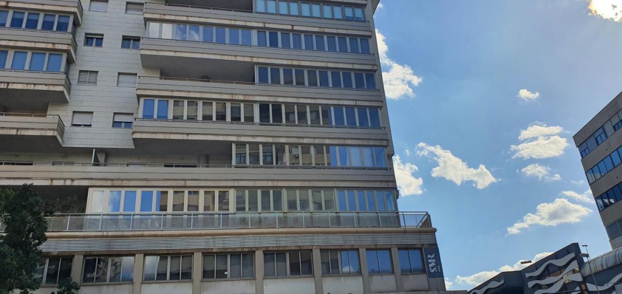 Gran Piso En Zona Comercial Málaga Exterior foto